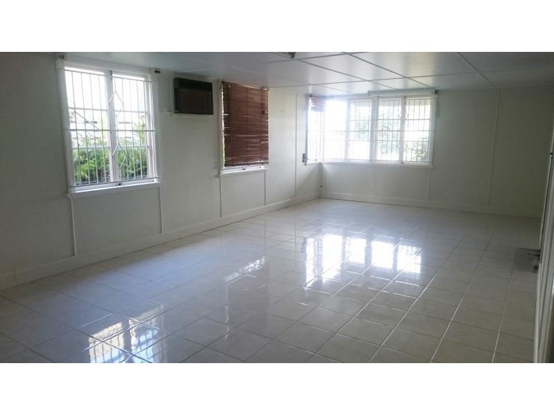 38 Cousins Street, The Range QLD 4700